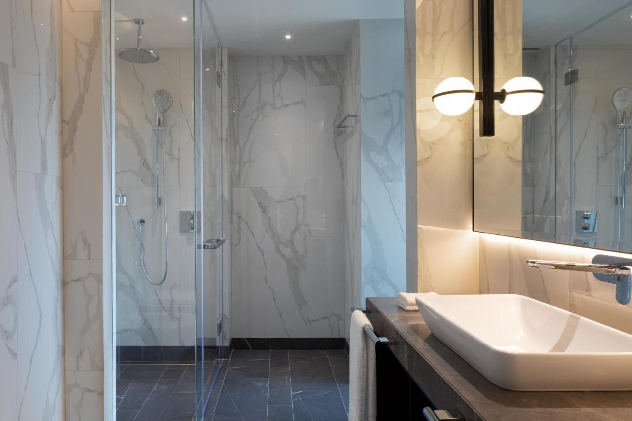 Tirana Marriott Hotel Екстер'єр фото