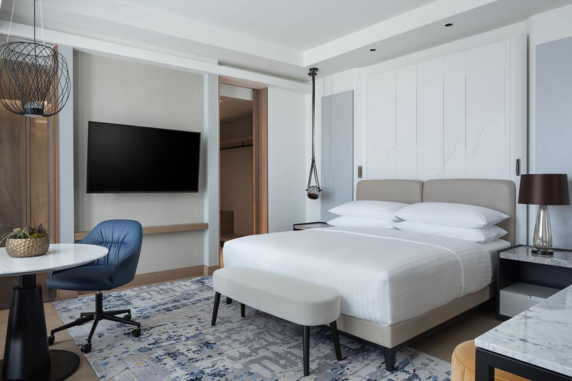 Tirana Marriott Hotel Екстер'єр фото
