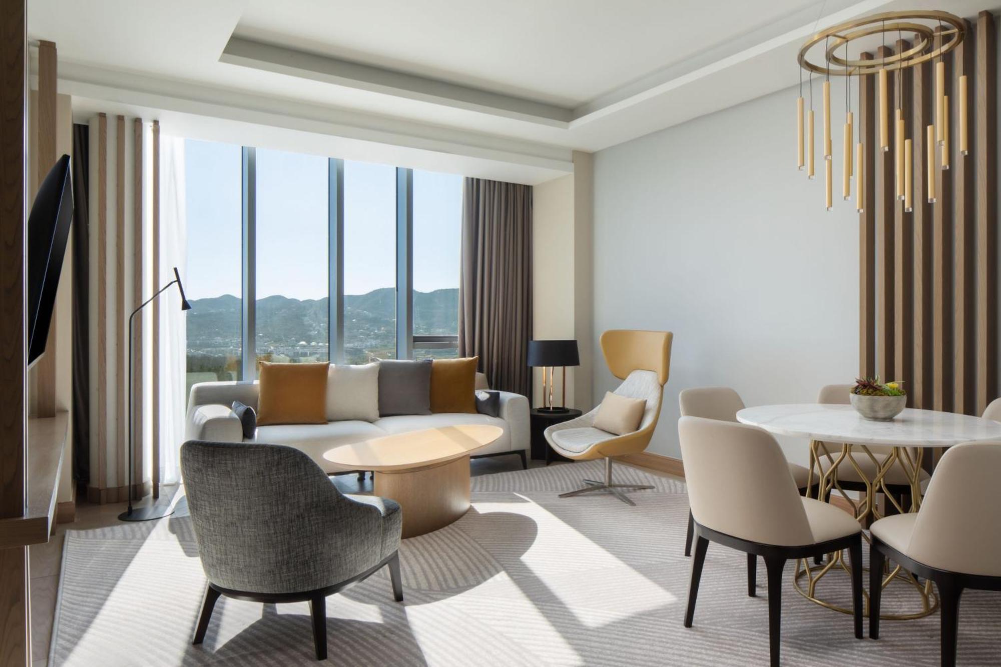 Tirana Marriott Hotel Екстер'єр фото